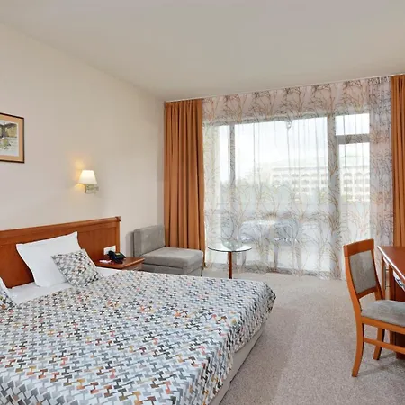 Sol By Melia Bay 4*