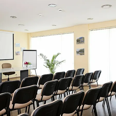 Sol Bay אתר נופש נסבר