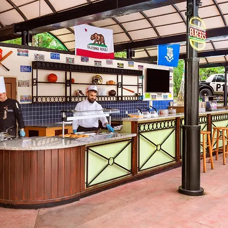 리조트 Sol Bay 4*