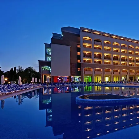 Курортный комплекс Sol Palace -